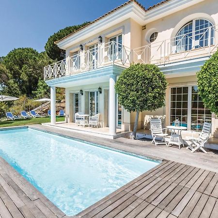 Nice Home In Cabrils With House A Mountain View Bagian luar foto