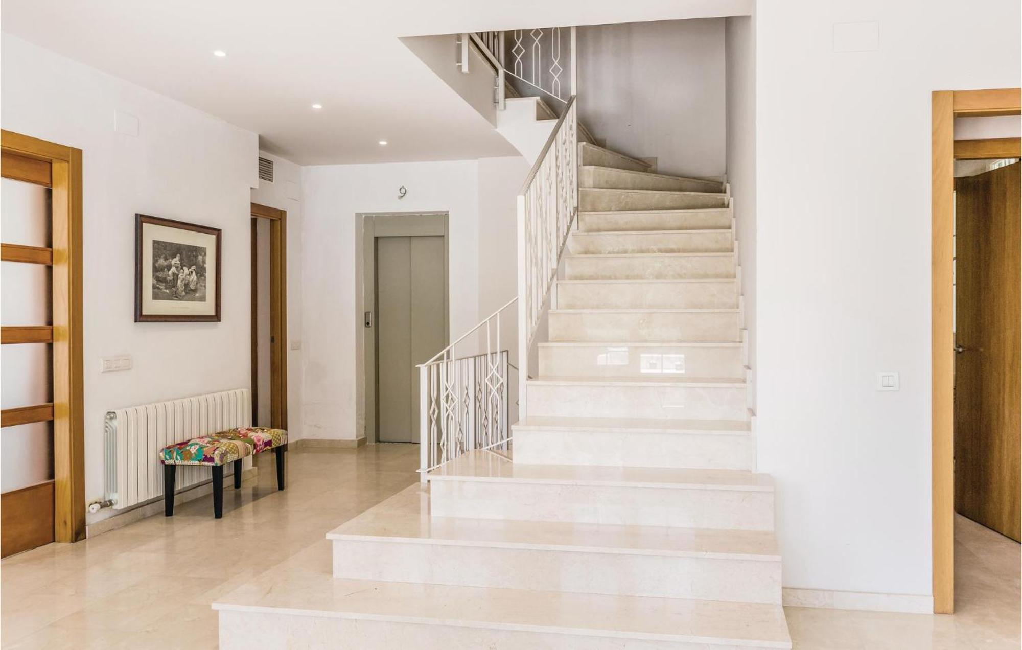 Nice Home In Cabrils With House A Mountain View Bagian luar foto
